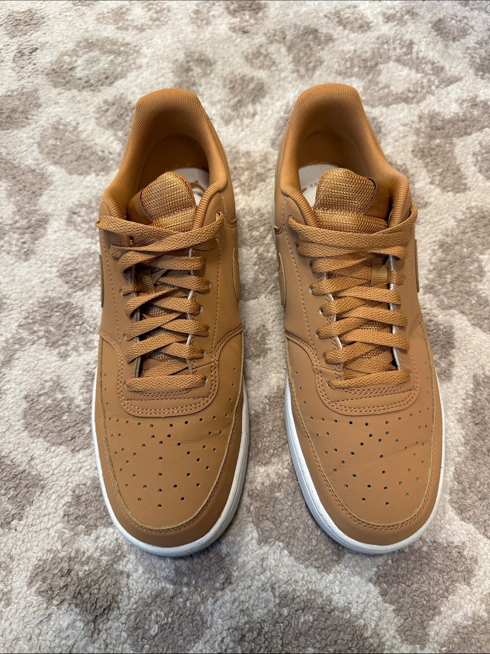 Nike Men's Low-Top Sneakers - Caramel